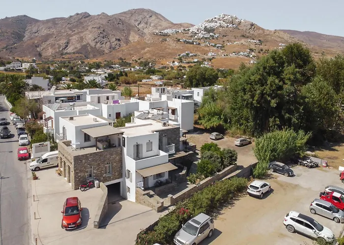 Palos * Livadi (Serifos)